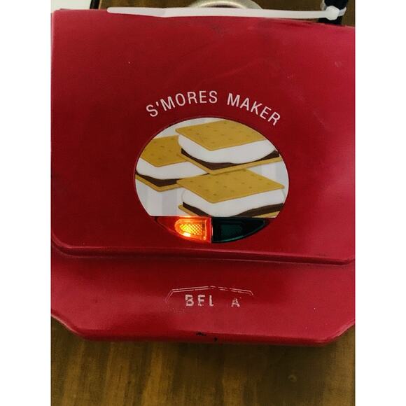 Bella Red Electric Indoor S'mores Maker: No Campfire Needed Model 13578 - Picture 7 of 7